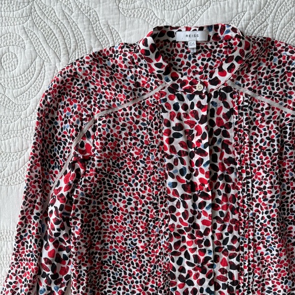 Reiss - Ottilie Floral Printed Blouse - Red Motif - Picture 6 of 14
